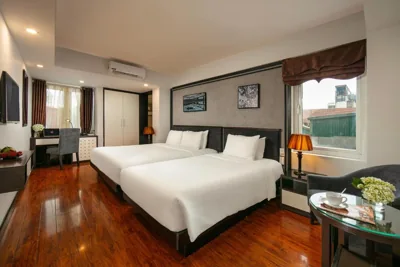 Camera Tripla con Vista Città — Hanoi La Palm Premier Hotel & Spa